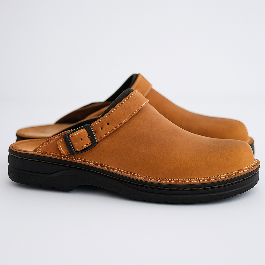CASPIA — Slip-On Clogs