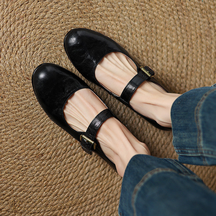 CALLISTA — Classic Court Shoes