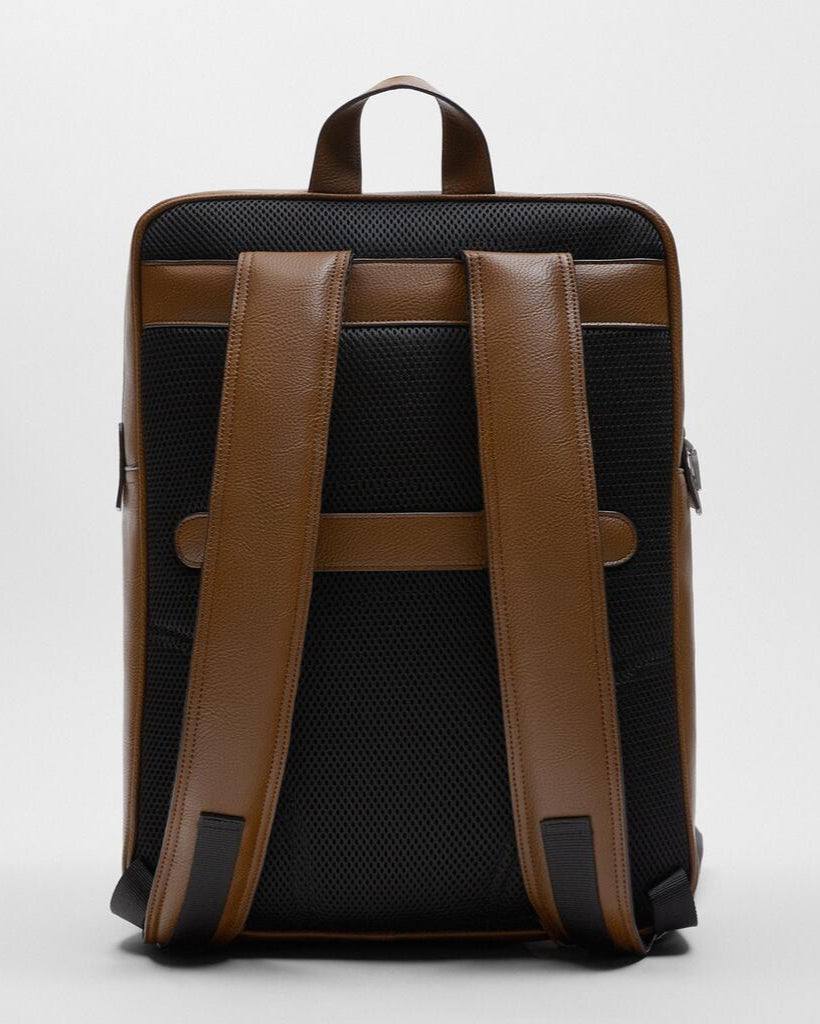 Sac à dos minimaliste en cuir pour voyages