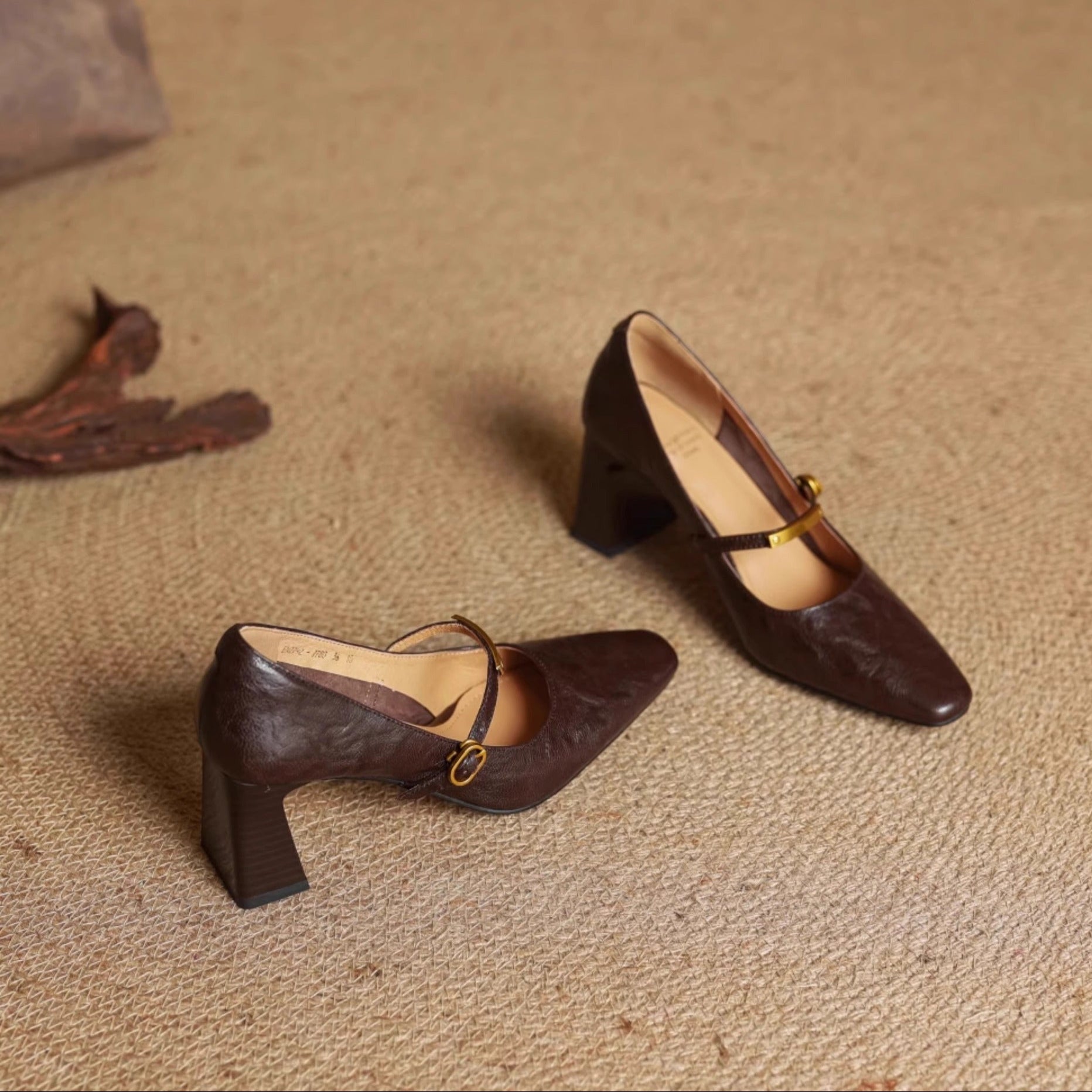 CALIANTE — Square-Toe Heels