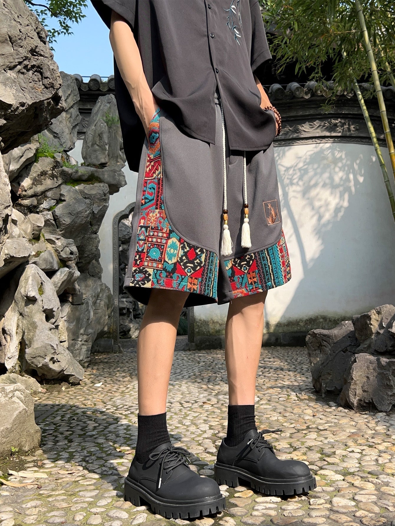 CERANO — Embroidered Resort Shorts