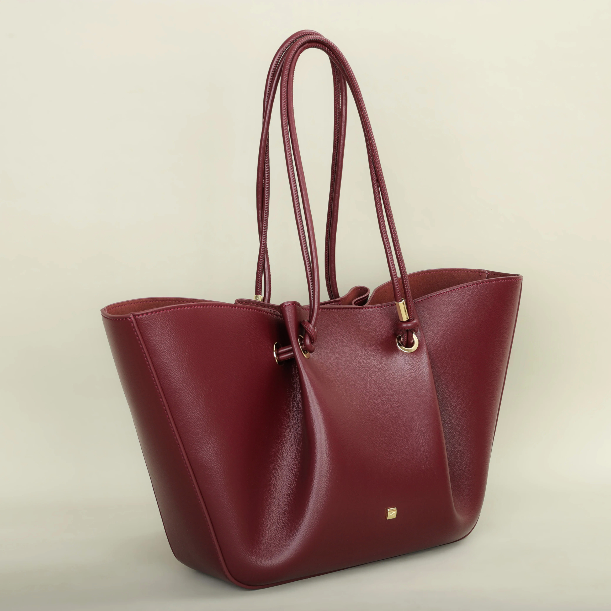 AURELIA — Tote Bag