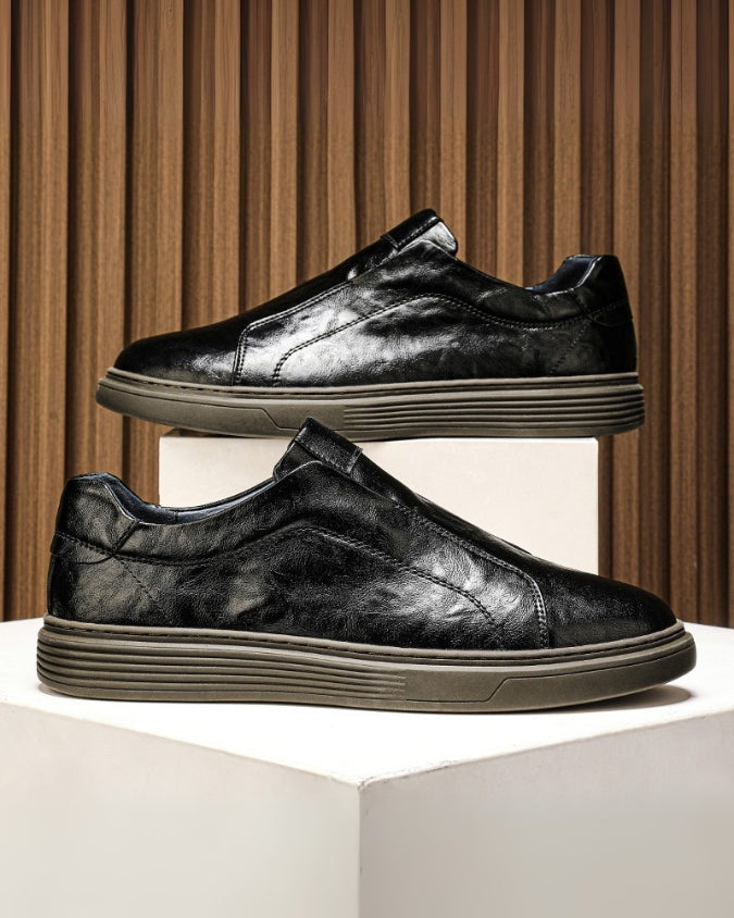 Black Cow Leather Laceless Sneaker