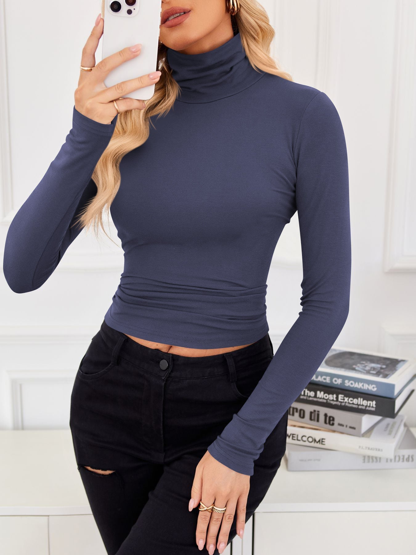 Turtleneck Top: Slim, Form-Fitting for Effortless Chic