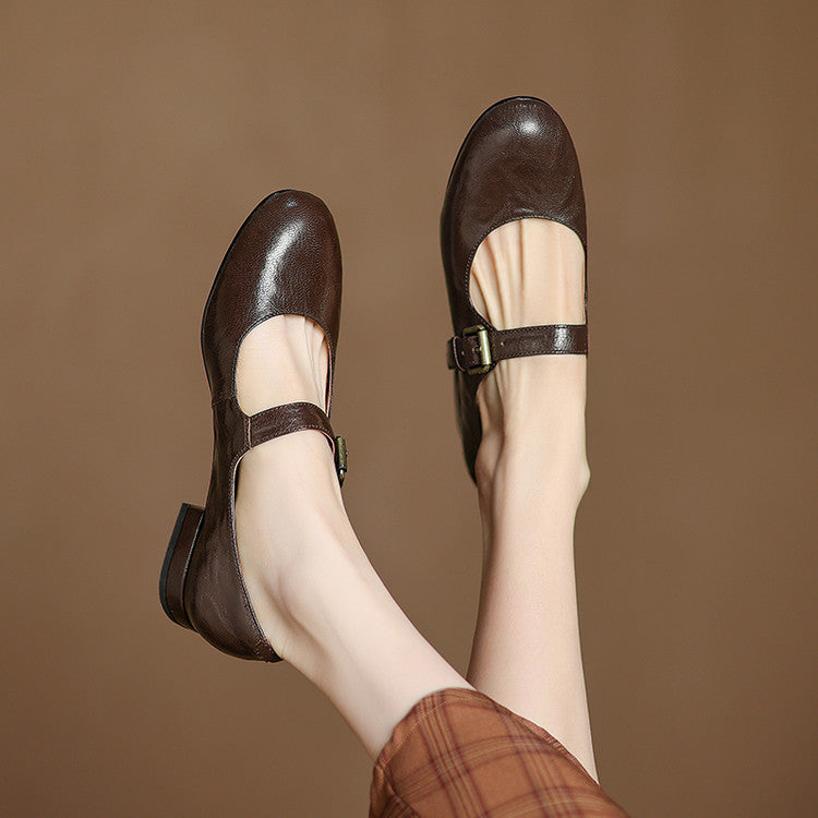 CALLISTA — Classic Court Shoes