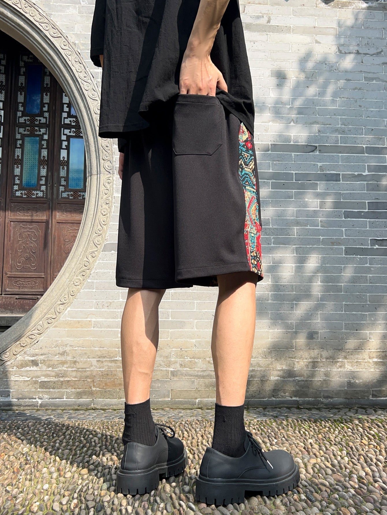 CERANO — Embroidered Resort Shorts