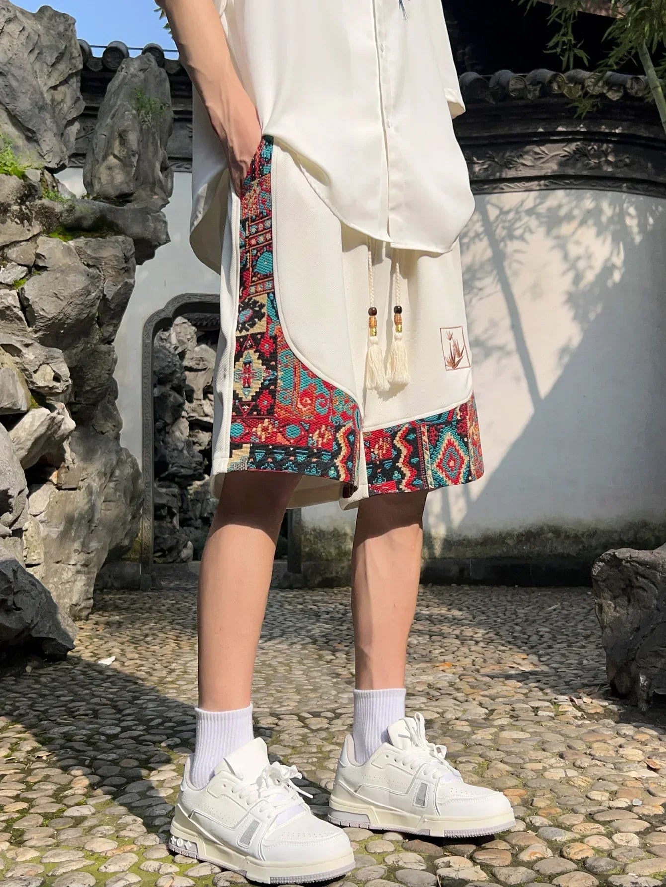 CERANO — Embroidered Resort Shorts